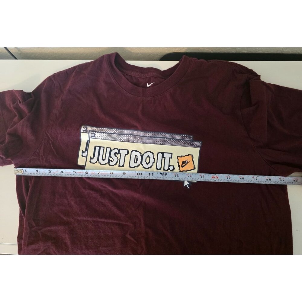 The Nike Tee Burgundy Just Do It Pixel Style Graphic Short Sleeve Tee Shirt L - Picture 5 of 8